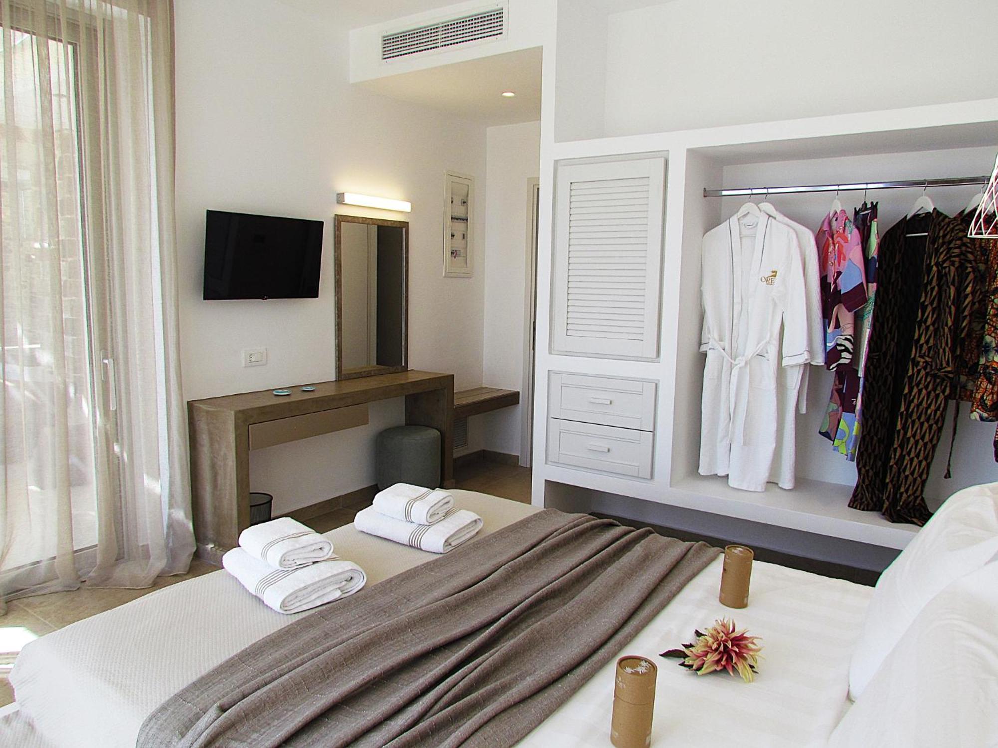Orelia Luxury Villas Amoopi Buitenkant foto